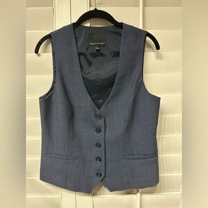 Banana Republic Wool Blend  Navy Vest Size 4